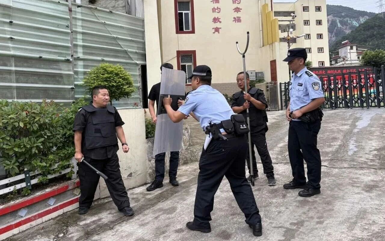 微信图片_2025-11-12_152124_426.jpg 微信图片_2025-11-12_152124_426.jpg