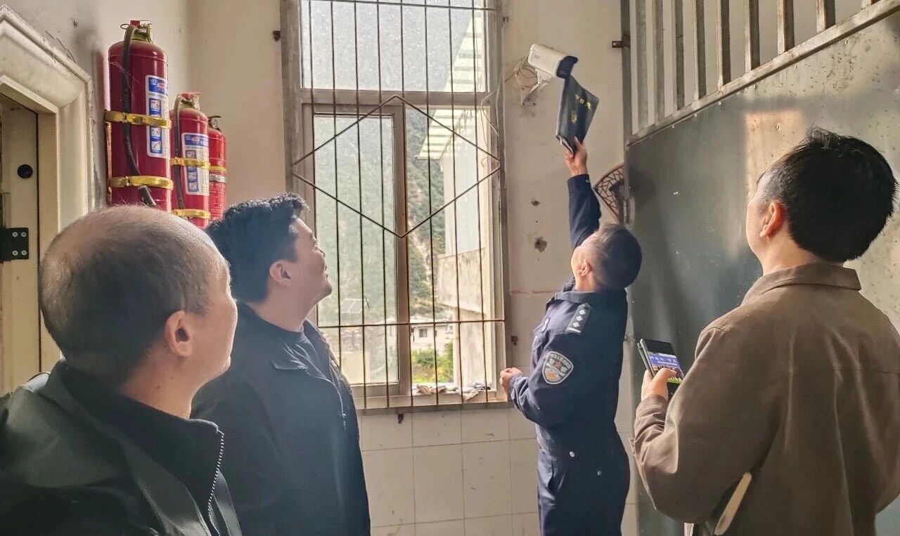 微信图片_2025-11-12_152200_663.jpg 微信图片_2025-11-12_152200_663.jpg